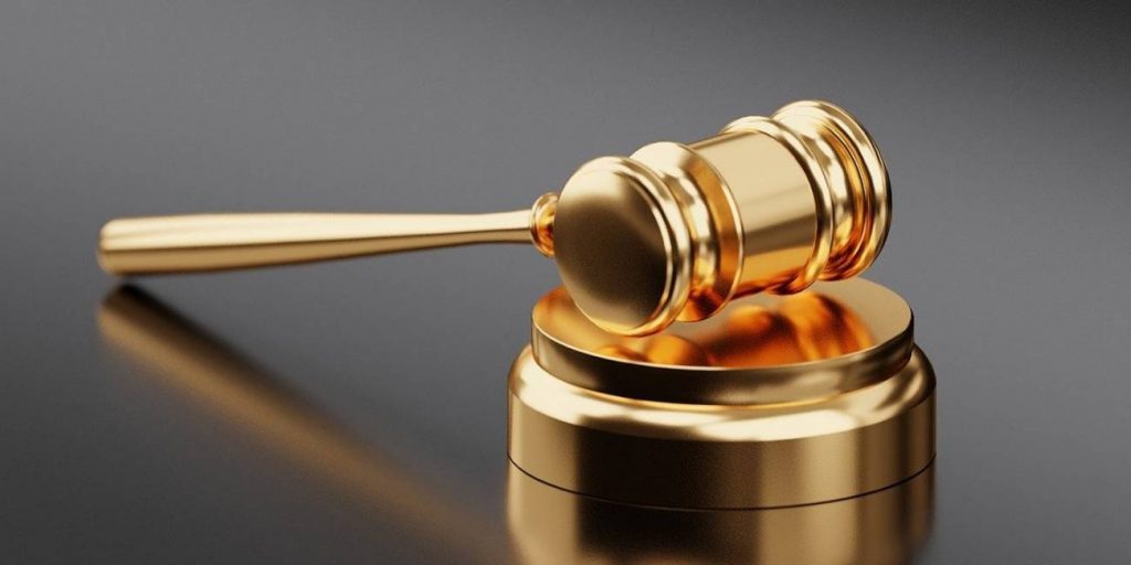 real estate auction