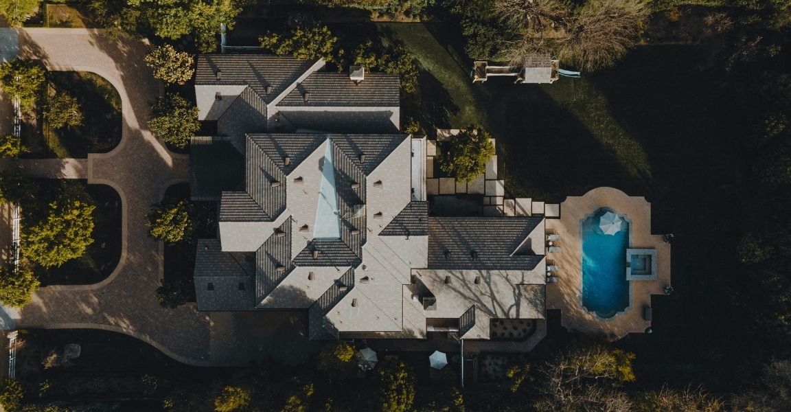 investing in luxury property